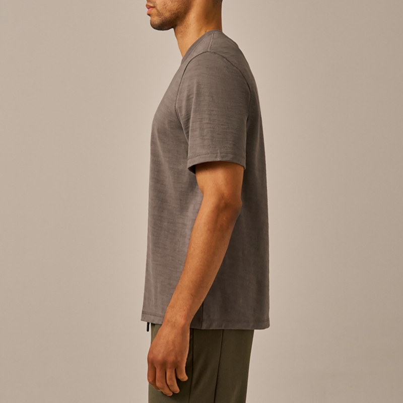 hongfeng offers premium cotton man t-shirt that combines comfort with durability for everyday wear.